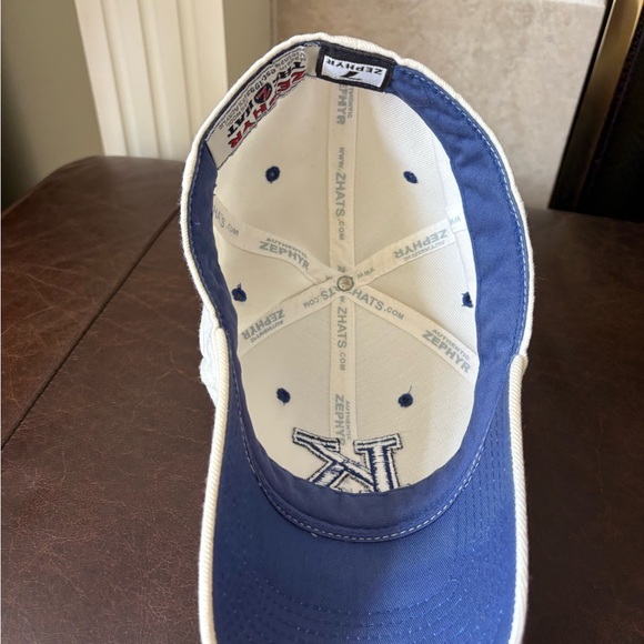 University of Kentucky Zephyr Cream and Blue Hat with Embroidered Logo size 7 - Picture 3 of 7